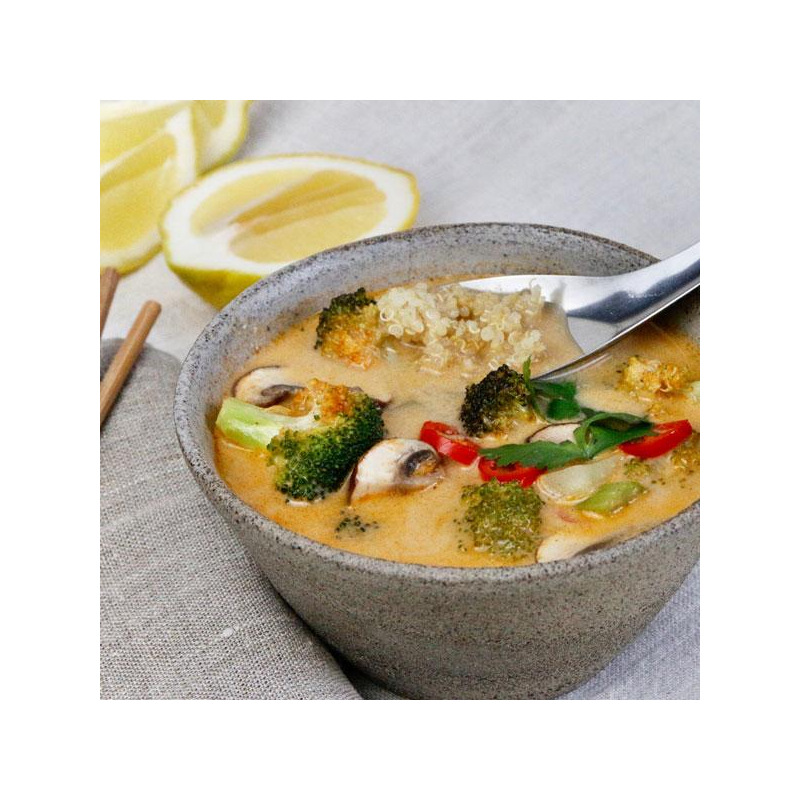 Rotes Thai Curry mit Staudensellerie & Quinoa