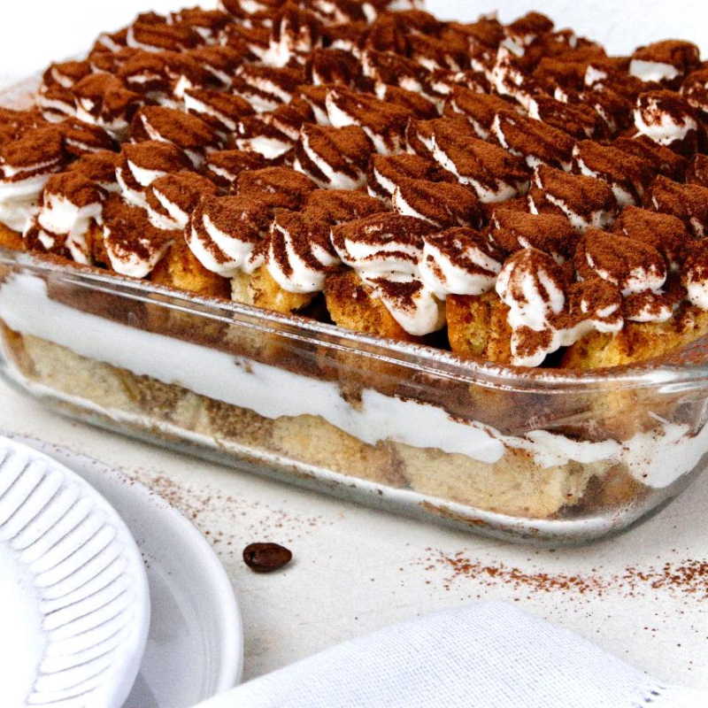 Veganes Tiramisu mit selbstgemachten Biskuit