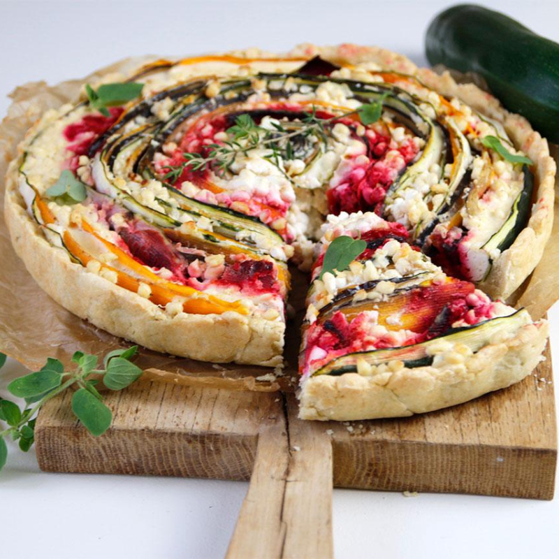 Gemüse Quiche mit Hüttenkäse