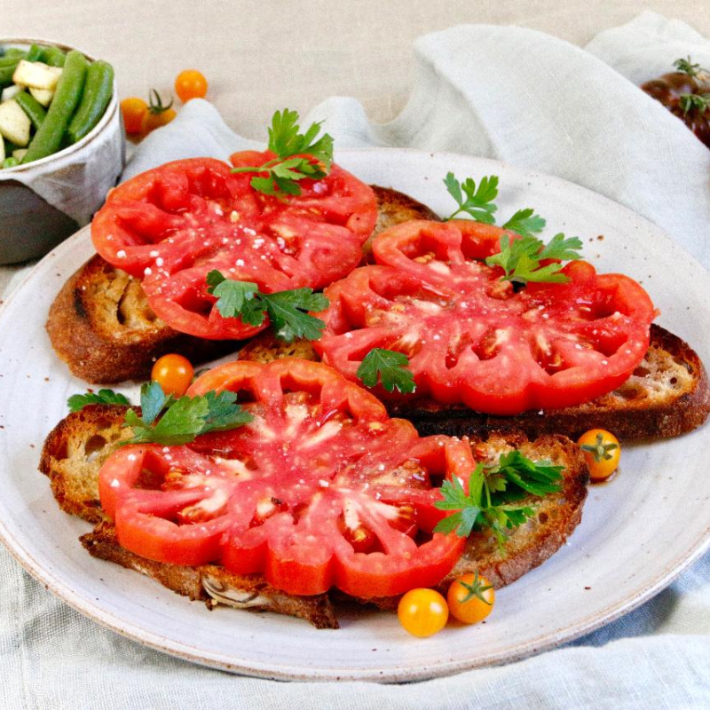 Sommer-Brote mit Bohnensalat